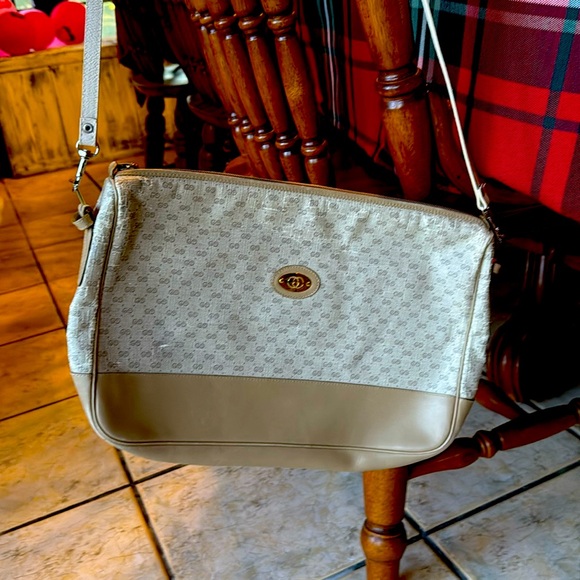 Vintage Gucci PVC Leather Shoulder cross body beige style #K0634 - Picture 1 of 4